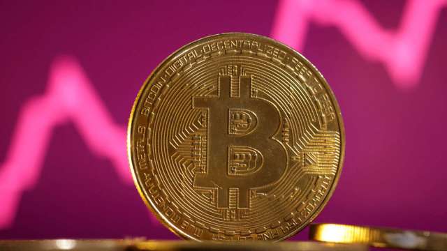 Has Bitcoin really crashed, dropping 24% in three months? Analysts say it's a normal correction; the fundamentals haven't changed, and the dip is a buying opportunity!-OzABC